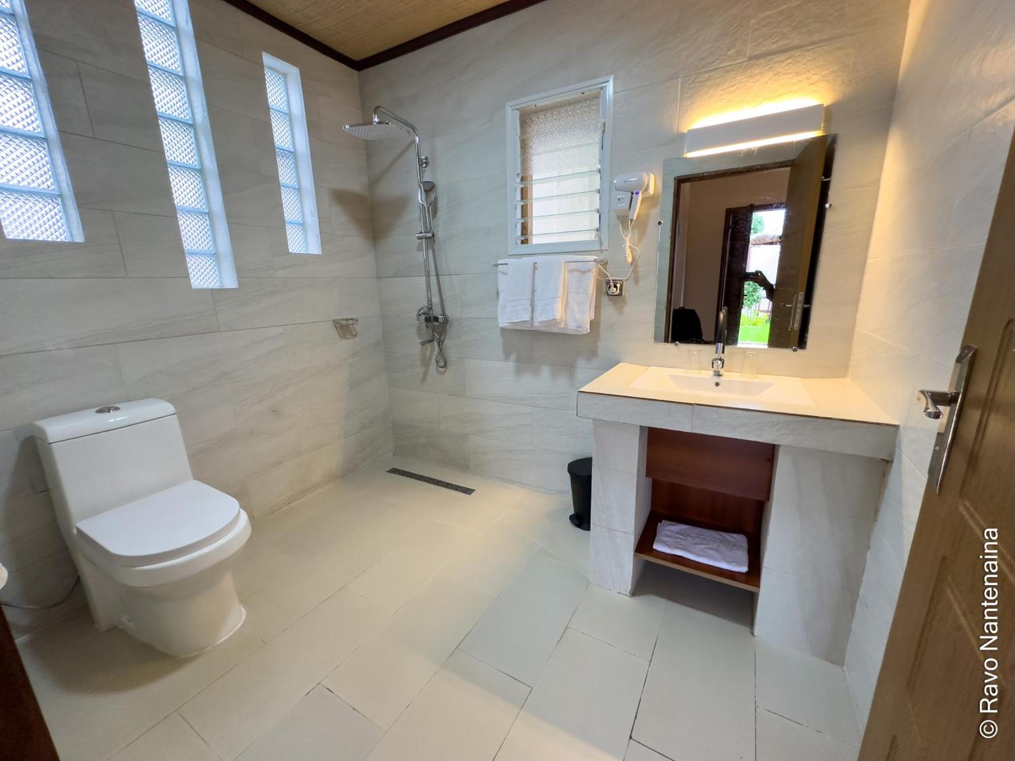 Bira Hotel Antsirabe Luaran gambar